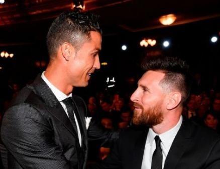 五年前的今天LPL结束LCK六连冠，五年后LPL国际赛事会师决赛